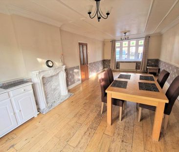 3 bedroom semi-detached house to rent - Photo 4