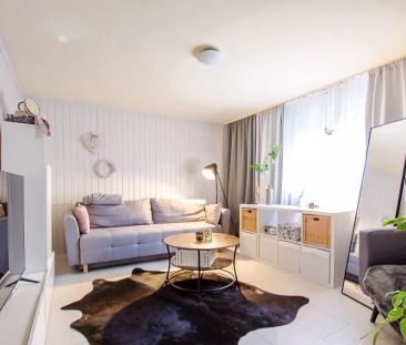 Maisonettewohnung mit Einbauküche für eine Person - Photo 1