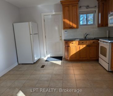 For Lease - 9 Atkinson Avenue Unit# Main, Toronto, Ontario - Photo 4