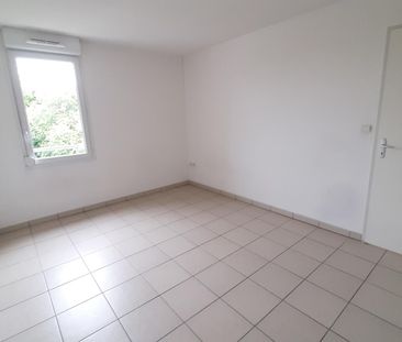 location Appartement T2 DE 42.39m² À ROQUETTES - Photo 6