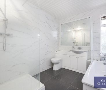 4 bedroom detached house to rent - Photo 1