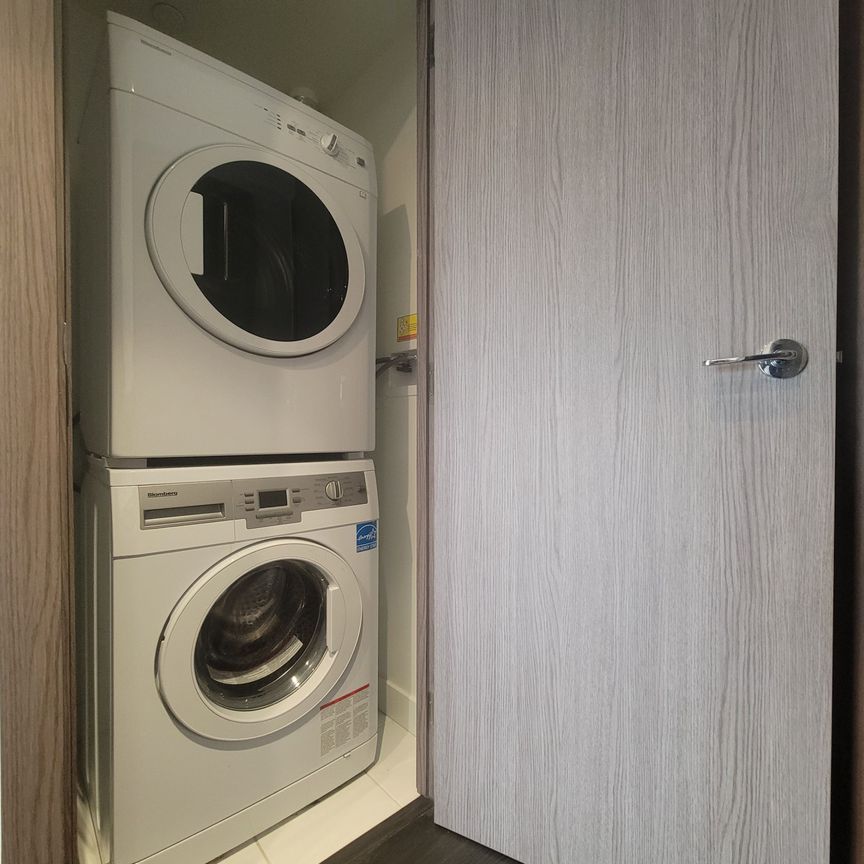 For Lease - 19 Bathurst Street Unit# 1006, Toronto, Ontario - Photo 1