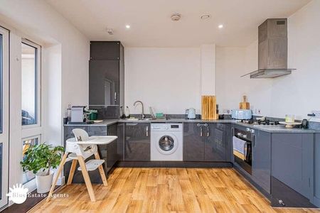 Brabazon Road, Hounslow, TW5 - Photo 5