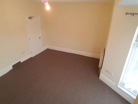 5 bedroom house to rent - Photo 2