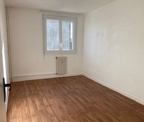 Location Appartement 47m² GRANVILLE 50400 - Photo 4