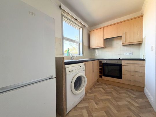Wellington Road North, Stockport, Greater Manchester, SK4 2PA - Photo 1