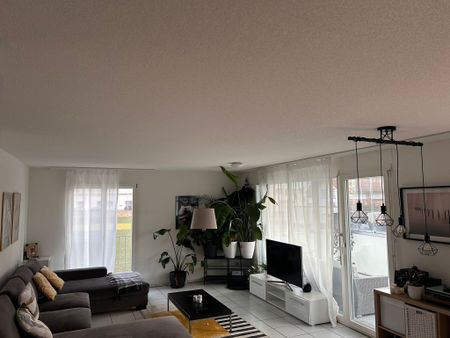 Luxurious 4.5-room apartment with balcony in Langenthal - Foto 3