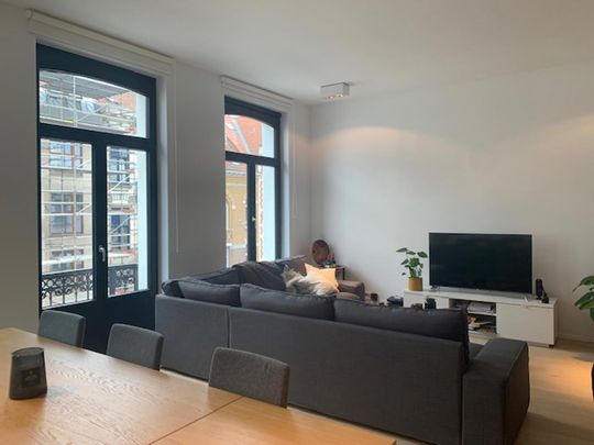 Flat - for rent - Photo 1