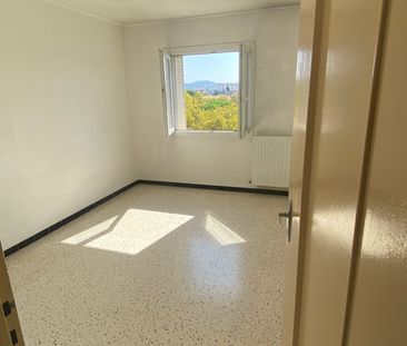 Location Appartement 3 pièces 60m² FREJUS 83600 - Photo 2