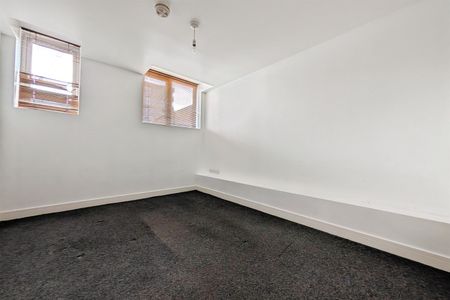 Hanover Buildings, SO14 - Photo 3