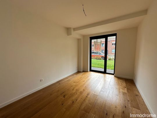 Appartement - Te huur - Photo 1