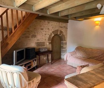 A LOUER MAISON DE VILLAGE MEUBLEE avec TROPEZIENNE - Photo 3