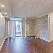 Burnhamthorpe & Hurontario Elegance +Comfort 2Bdrm Near Sq1, Transit, - Photo 2