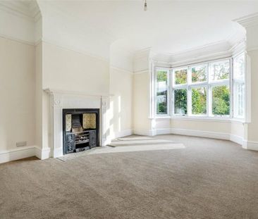 5 bedroom detached house to rent - Photo 4