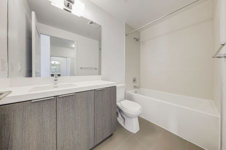 For Lease - 25 Holly Street Unit# LPH03, Toronto, Ontario - Photo 5