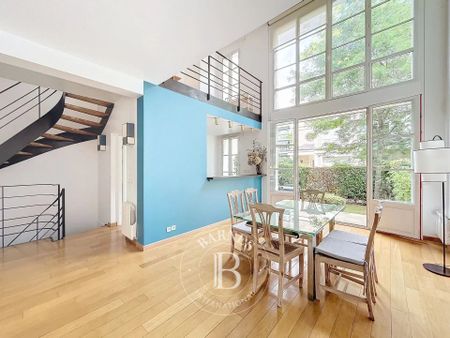 Tout savoir sur cette maison dans le quartier Ile de la Jatte-Parc d'Orléans, à Neuilly-sur-Seine - Photo 5