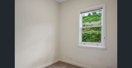 Spacious Home, Great Location - Photo 2