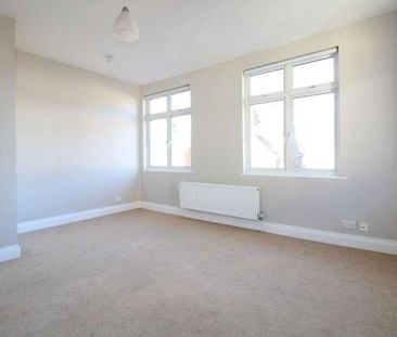 Reigate, Surrey, RH2 - Photo 3