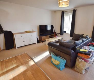 1 bedroom ground floor flat to rent - Photo 3