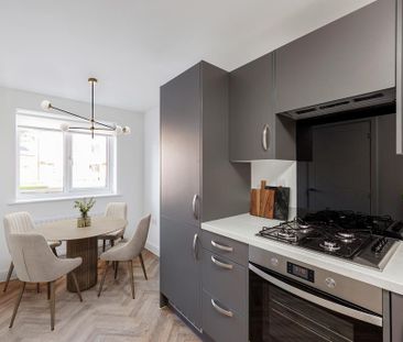 3 bedroom terraced house to rent - Photo 6