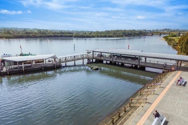 Wentworth Point - Photo 1