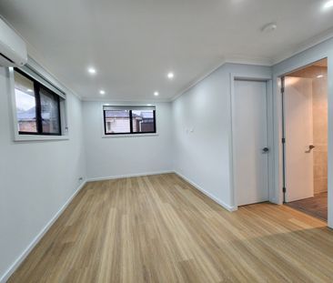 10A Heath Street, Asquith NSW 2077 - House For Rent | Domain - Photo 2