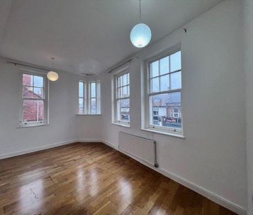 2 bedroom flat to rent - Photo 4