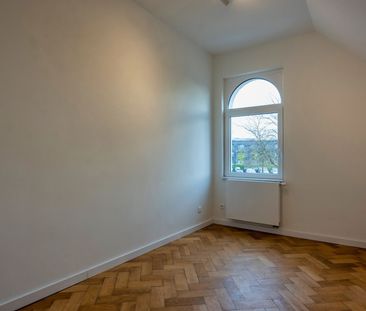 Instapklare woning in het centrum met 4 à 5 kamers en tuin - Photo 6