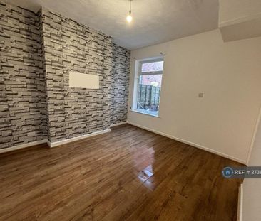 3 bedroom terraced house to rent - Photo 6