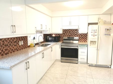 For Lease - 25 Picola Court Unit# bedroom, Toronto, Ontario - Photo 3