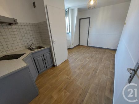 Location Appartement 2 pièces 25m² BRIVE LA GAILLARDE 19100 - Photo 2