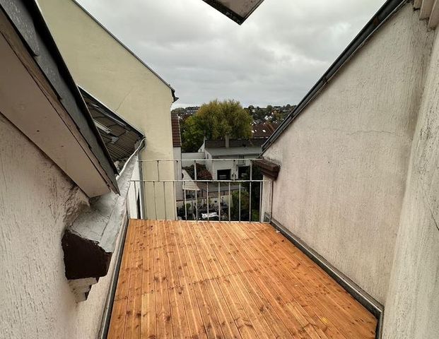 Große 5,5-Zimmer-Wohnung in Essen zu vermieten! - Photo 1