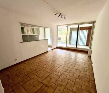 Location Appartement 3 pièces 65 m2 à Martigues - Photo 1