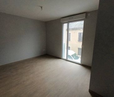 Location appartement 3 pièces 72 m² à Rignac (12390) - Photo 2