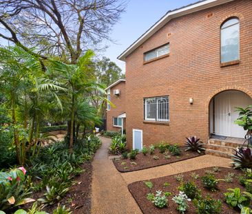 2/266 Edgecliff Road, Woollahra NSW 2025 - Townhouse For Rent | Domain - Photo 2