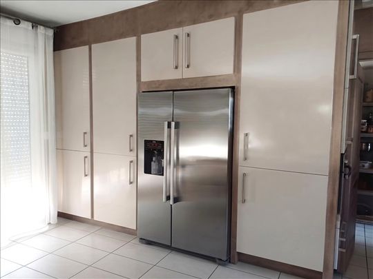 5 pièces - Meublé - 127,56 m² - RDC - Colocation non autorisée - Photo 1
