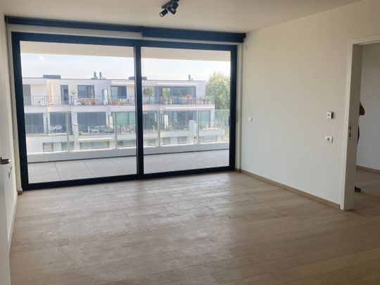 Moderne lichtrijke assistentiewoning centrum Waregem - Foto 1