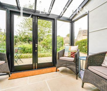 2 bedroom cottage to rent Maplewood Barn, Bisley - Photo 5