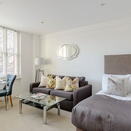 Studio apartment - studio with 1 reception and 1 bathroom in Mayfair, W1J - Photo 1