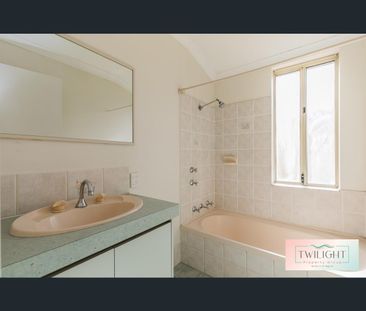 36 Trafalgar Gardens, Port Kennedy, WA 6172 - Photo 5