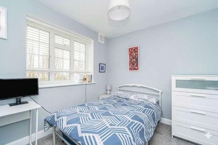 Avenue Court, Mount Avenue, Ealing, W5 - Photo 3