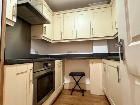 1 bedroom apartment to rent - Photo 2