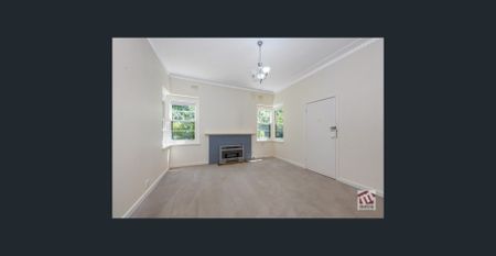 HIGHLY SOUGHT AFTER LOCATION! - Photo 5