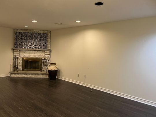 For Lease - 125 Hopewell Road, Oakville, Ontario - Photo 1