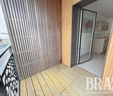 Location Appartement 2 pièces 46m² LES SABLES D OLONNE 85100 - Photo 6