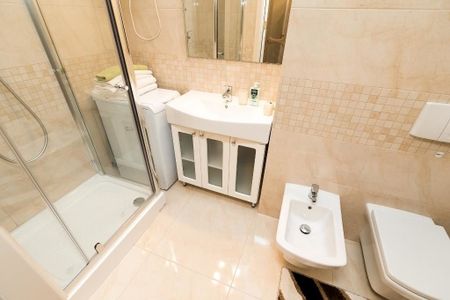 Inchiriez apartament cu 2 camere in zona Dambul Rotund - Photo 4
