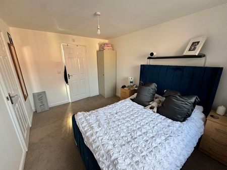 3 bed house to rent in - Photo 4