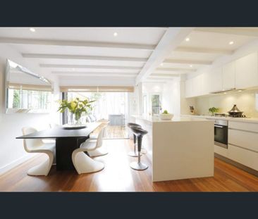3/72-92 Derham Street, Port Melbourne, Vic 3207 - Photo 4