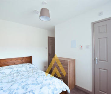 5 bedroom end of terrace house to rent - Photo 5