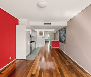 Unfurnished one bedroom apartment - Photo 1